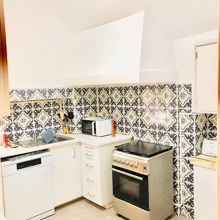 Cantinho Do Picadeiro Apartment *